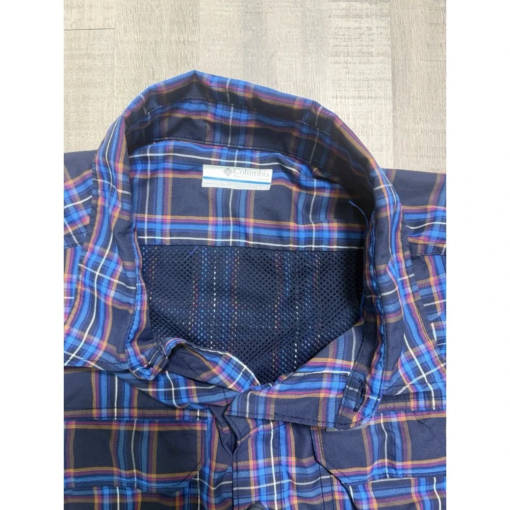 Columbia Men Shirt Omni-Shade L  Light Blue Long Sleeve Fishing  Regular